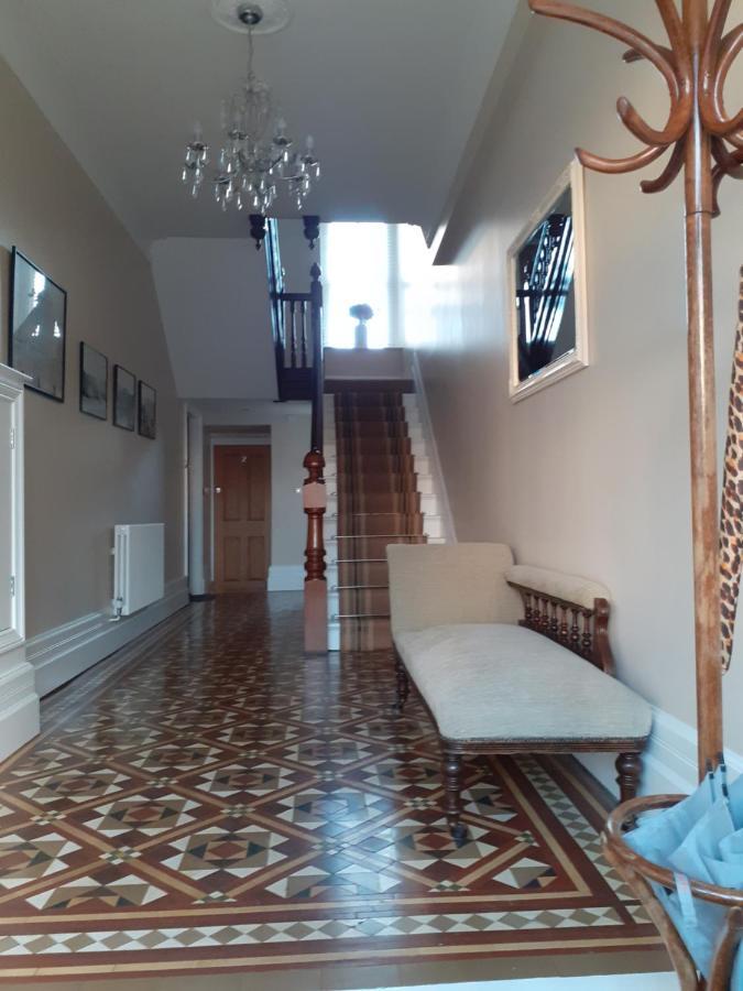 Modern 2Nd Floor 1 Bed Apartment In The Heart Of Ландъндо Екстериор снимка